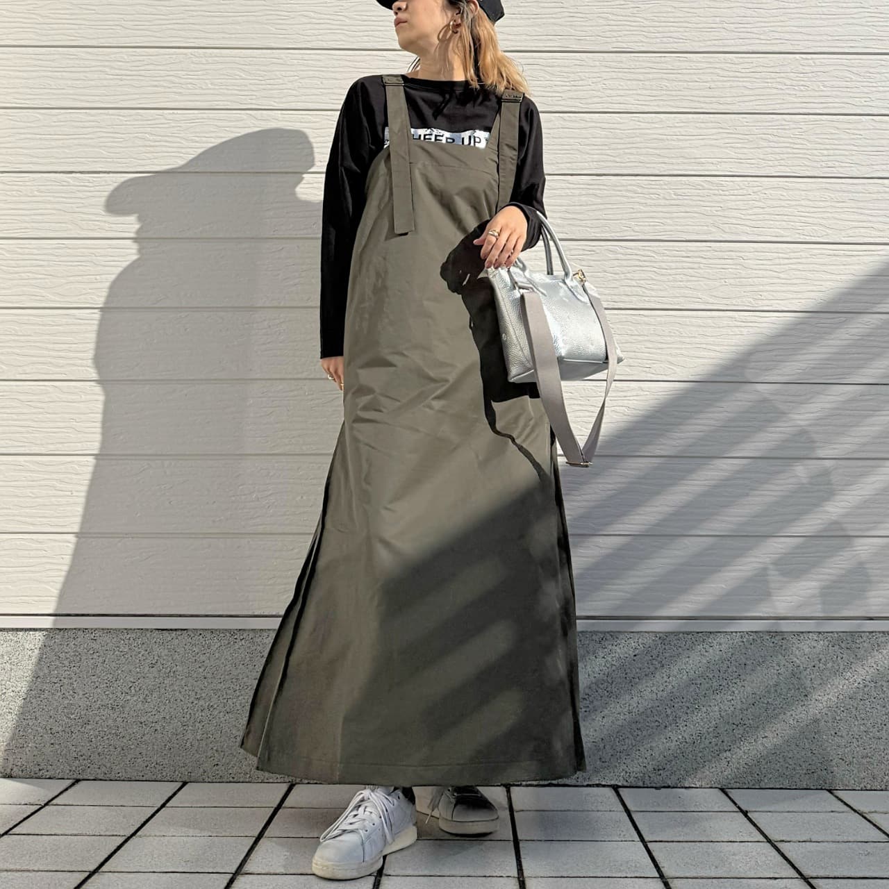 バックドッキングプリーツワンピース カーキ Free