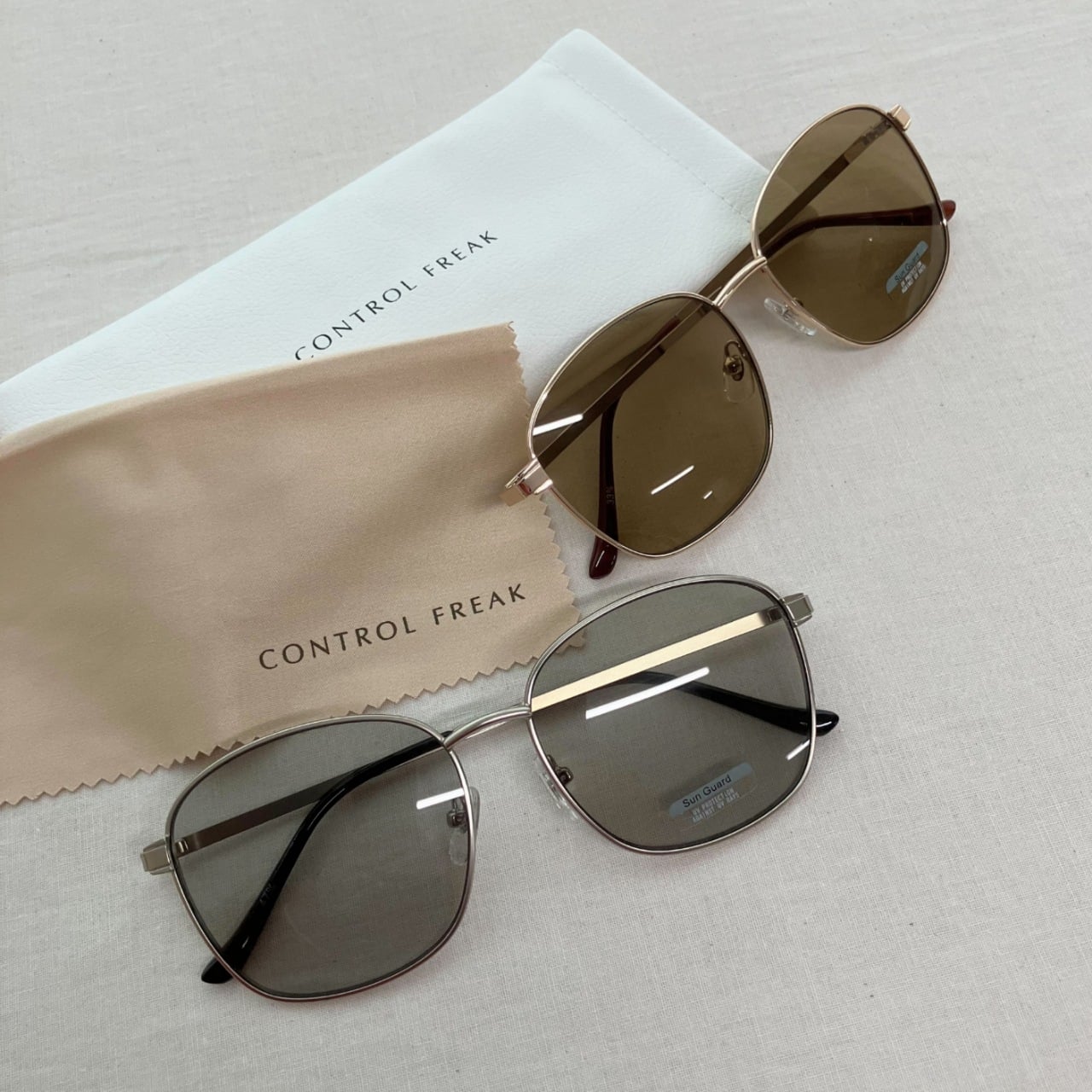 メタル細フレームサングラス グレー Free