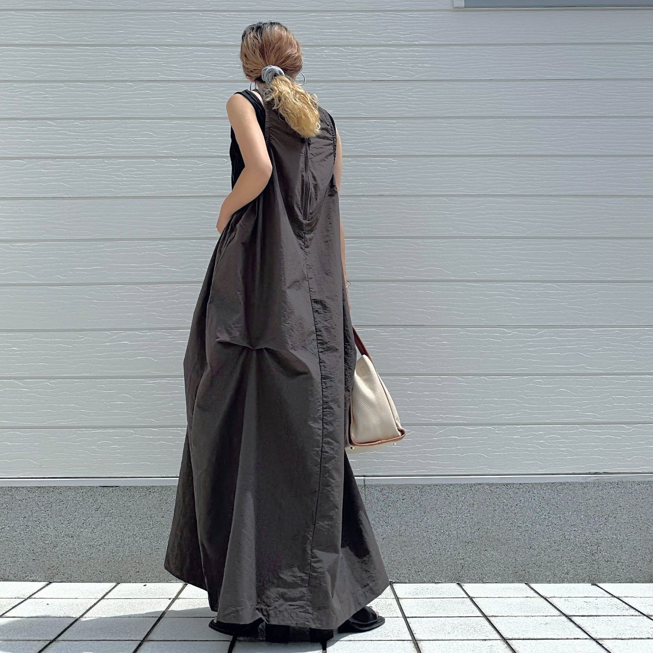 リブ付きワンピース ブラウン Free