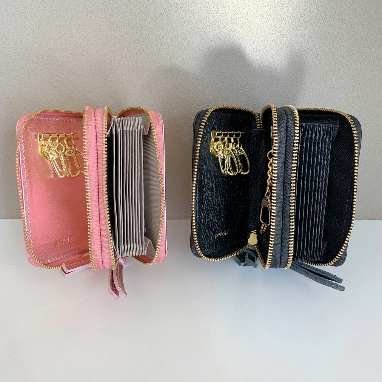 ドット型押ジャバラキーケース ブラック Free