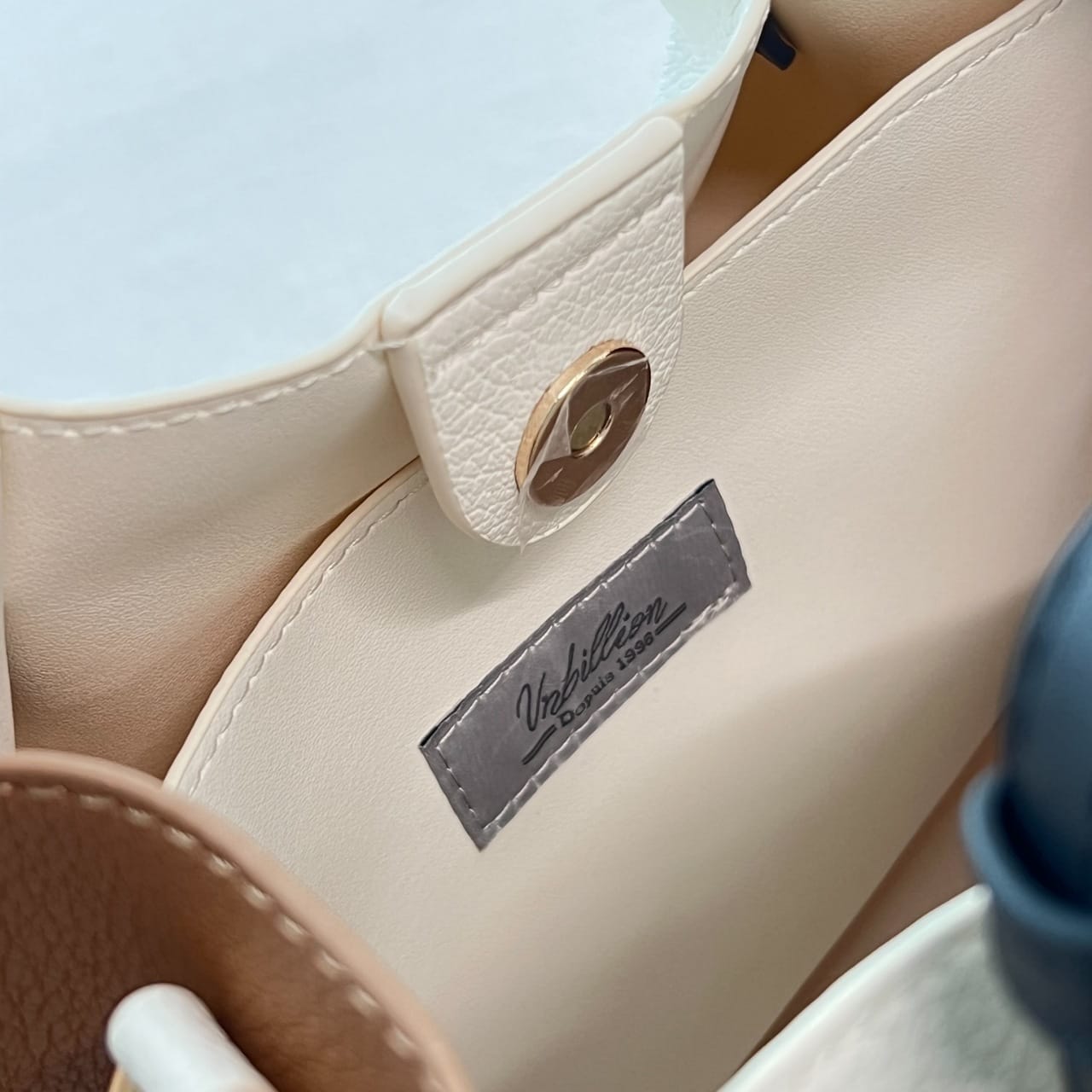 ショルダーバック付きトート アイボリー Free