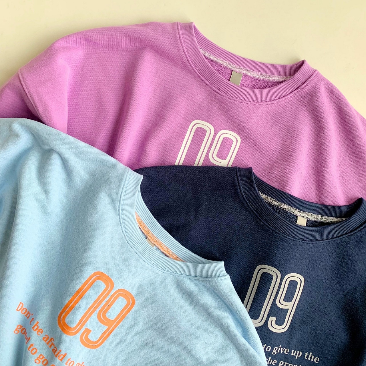 裏毛09プリントトレーナー ブルー Free