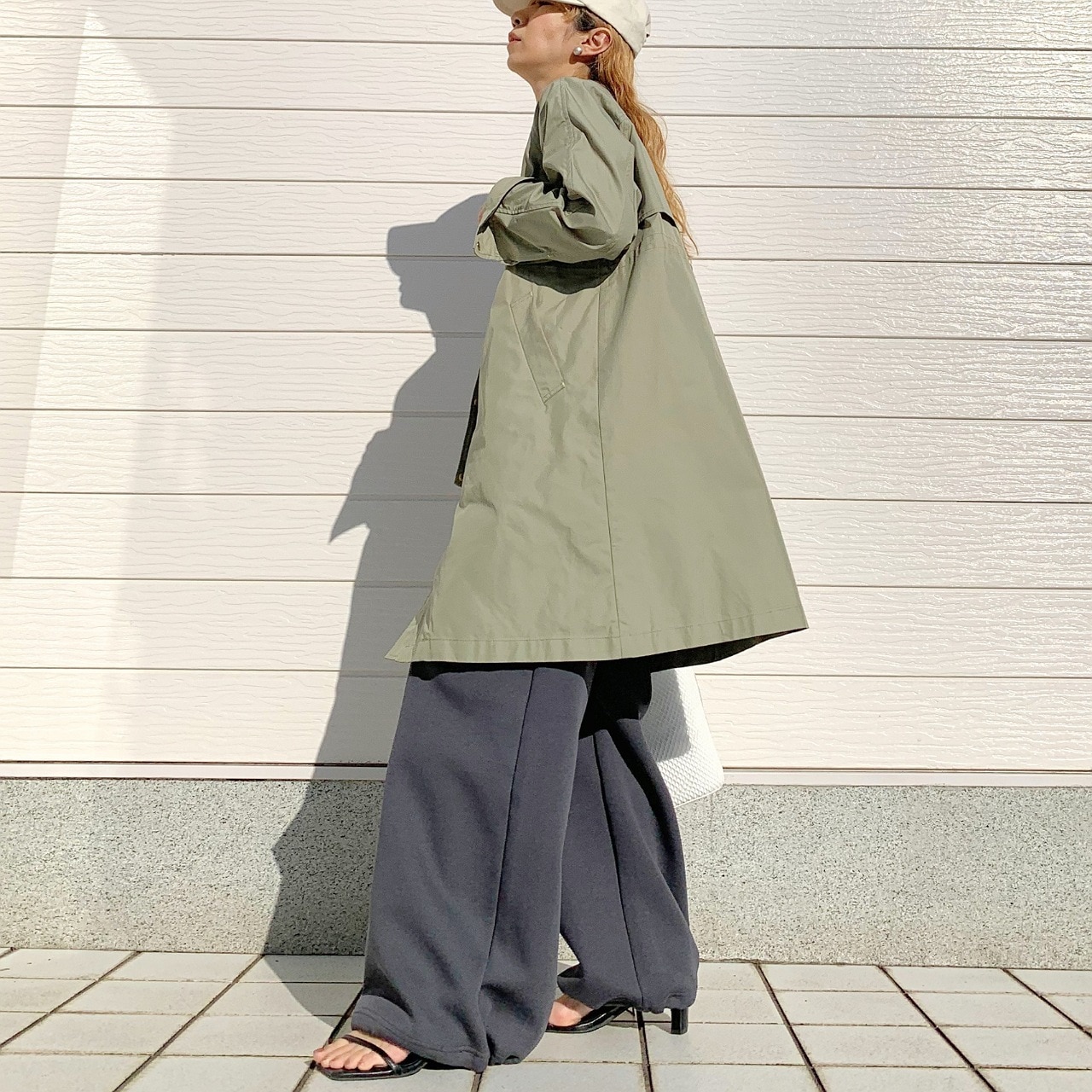 ノーカラードット釦コート ライトカーキ Free