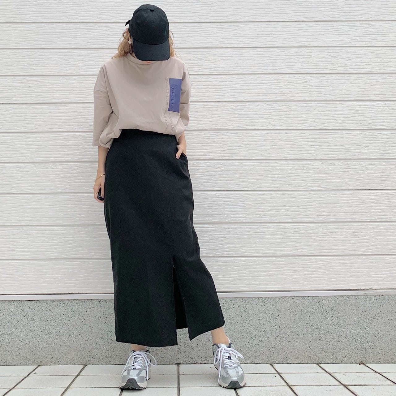 エンボスロゴT ベージュ Free