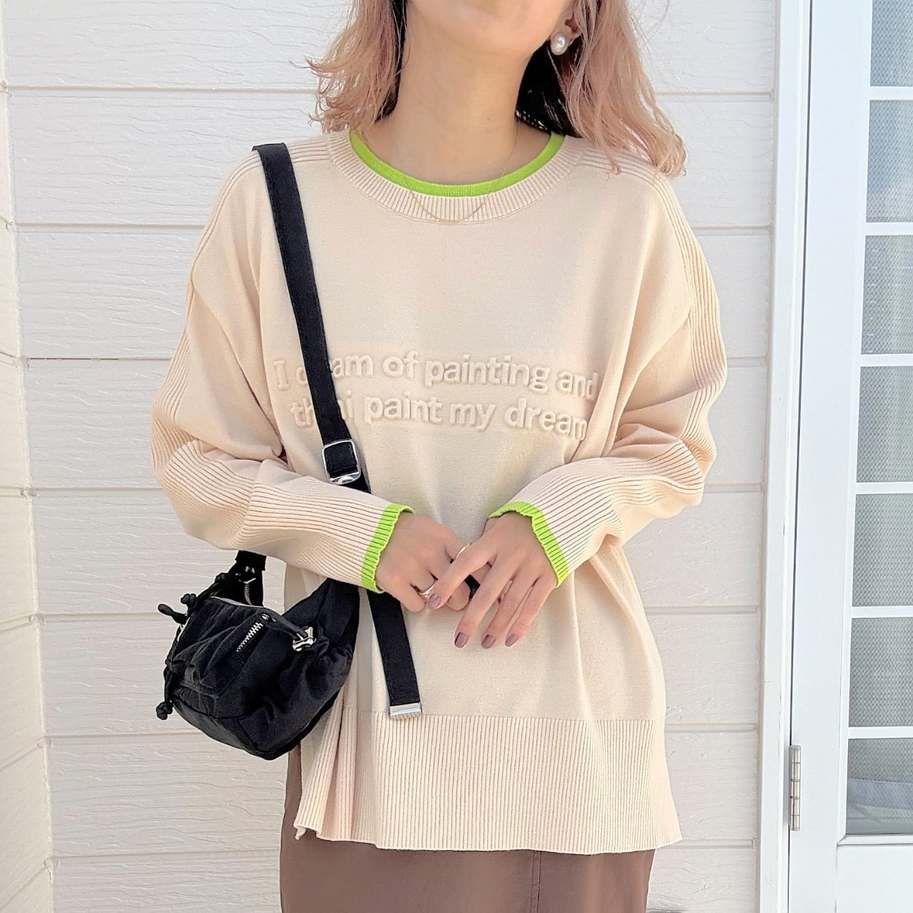 エンボスロゴニット ブラック Free