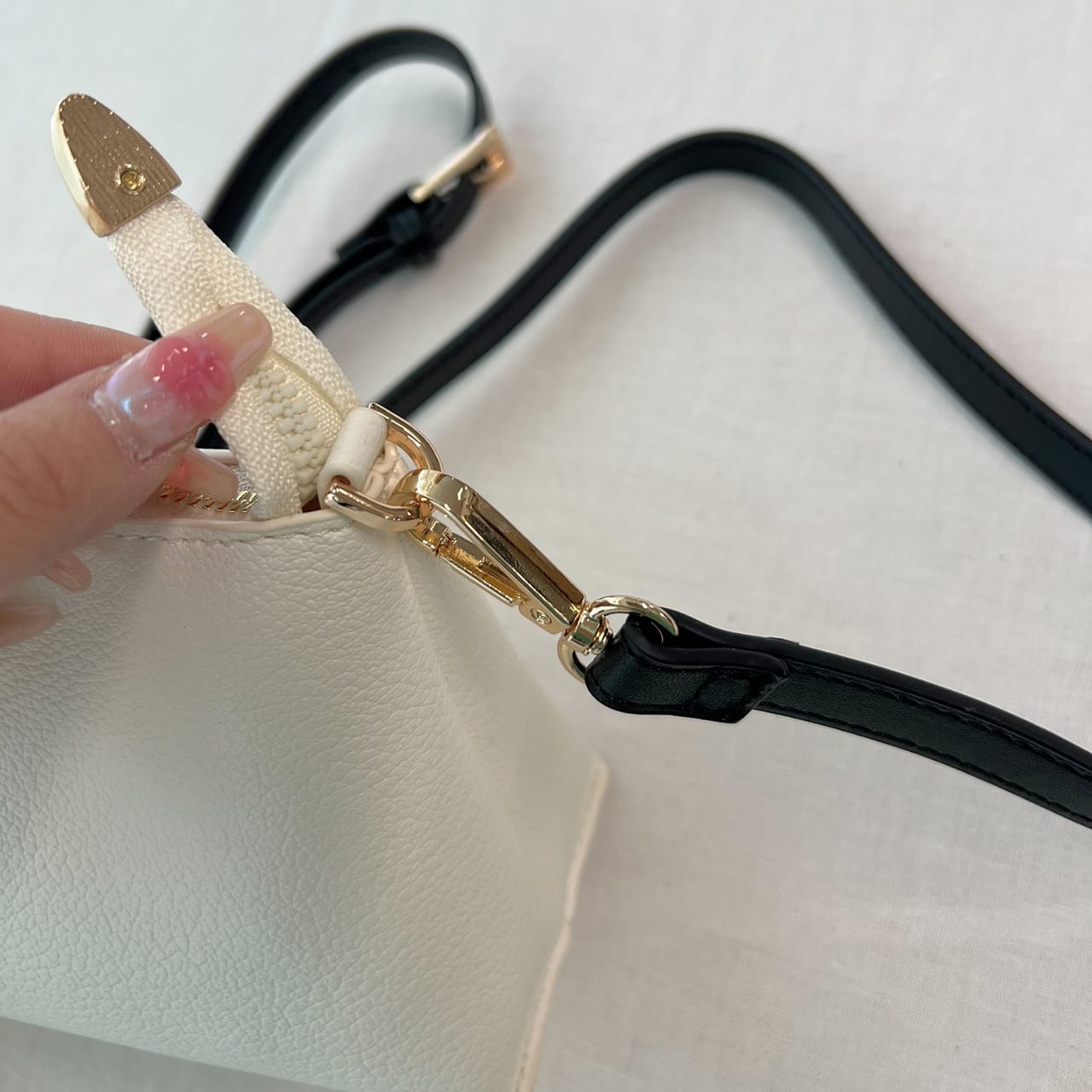 ショルダーバック付きトート アイボリー Free