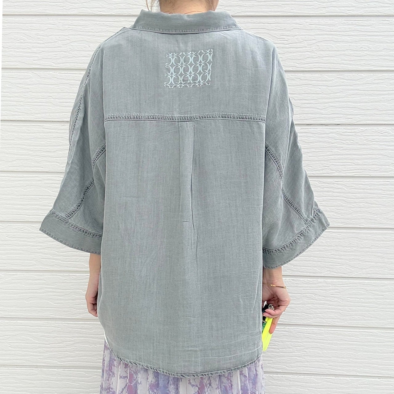 Qバックモノグラムテンセルデニムシャツ ブルー Free