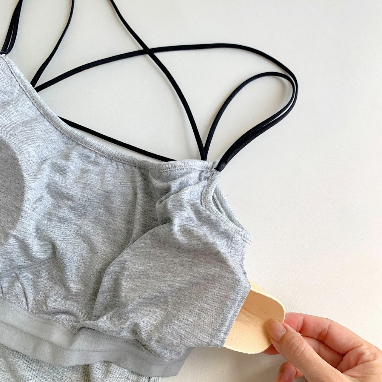 カップ付きバッククロスキャミ ブラック Free