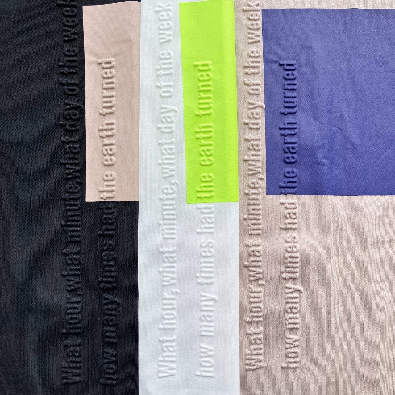 エンボスロゴT ブラック Free