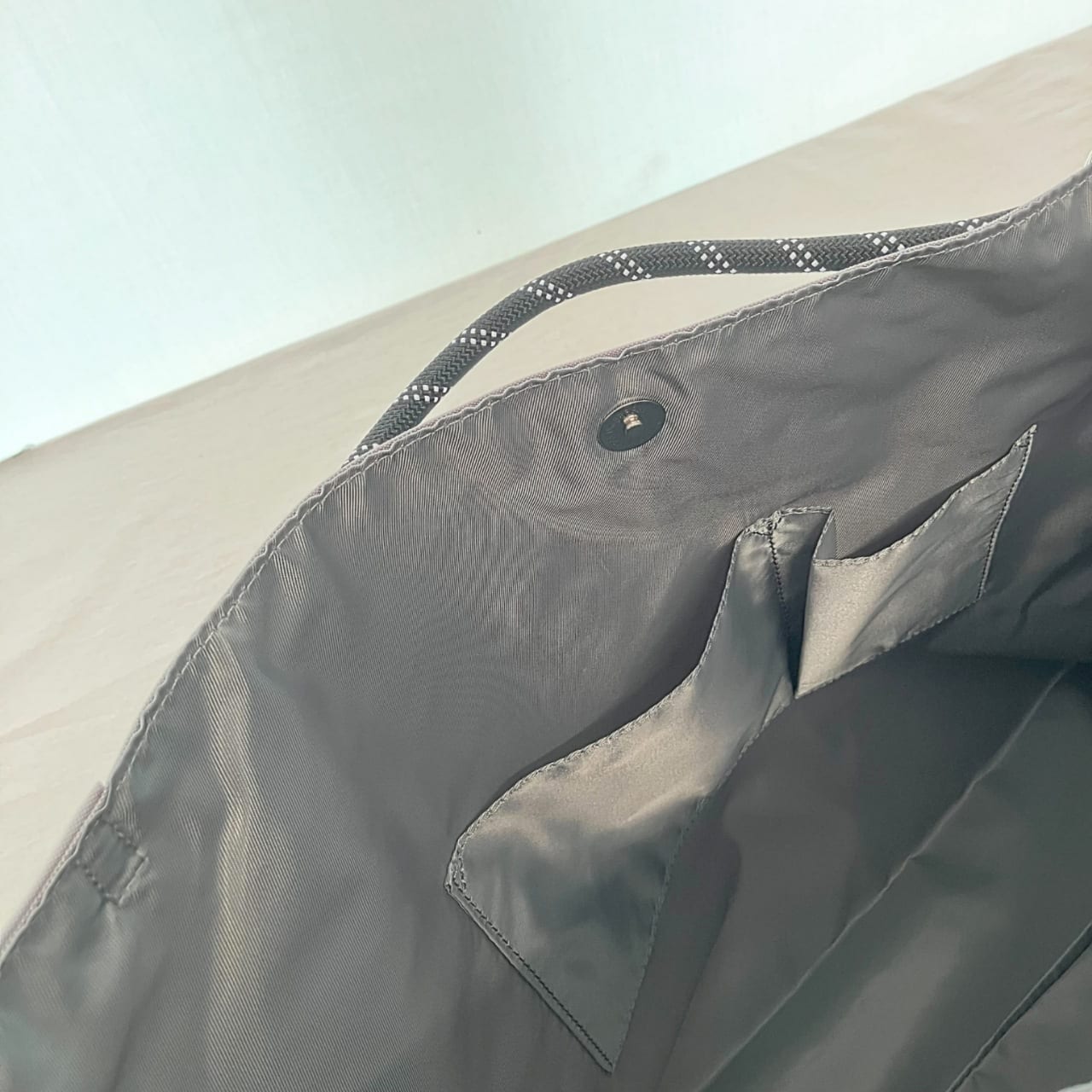 ナイロンパッカブルトート アイボリー Free