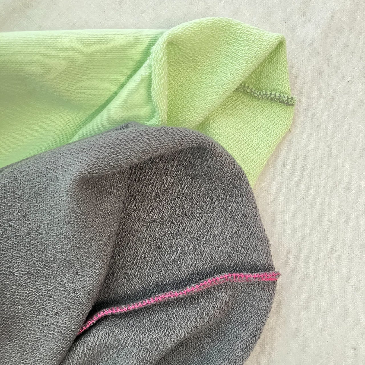 ボートネックラグラン裏毛トップス ライトグリーン Free