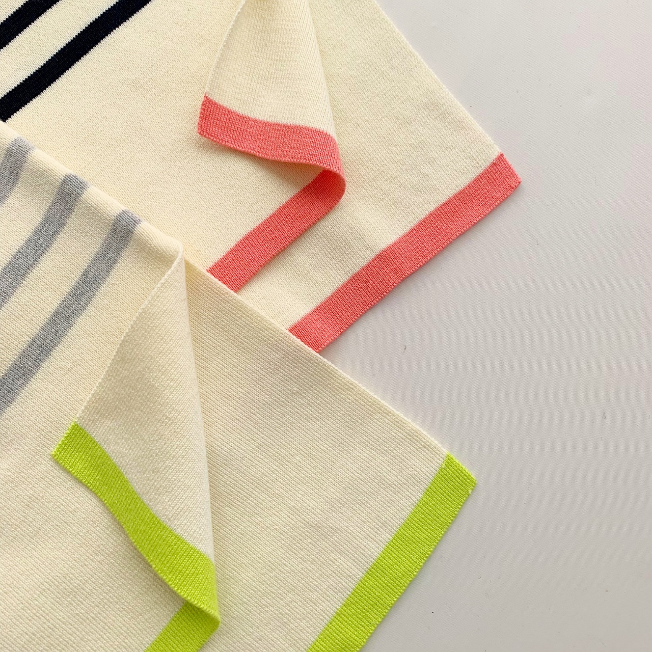 パネルボーダーニット イエロー Free