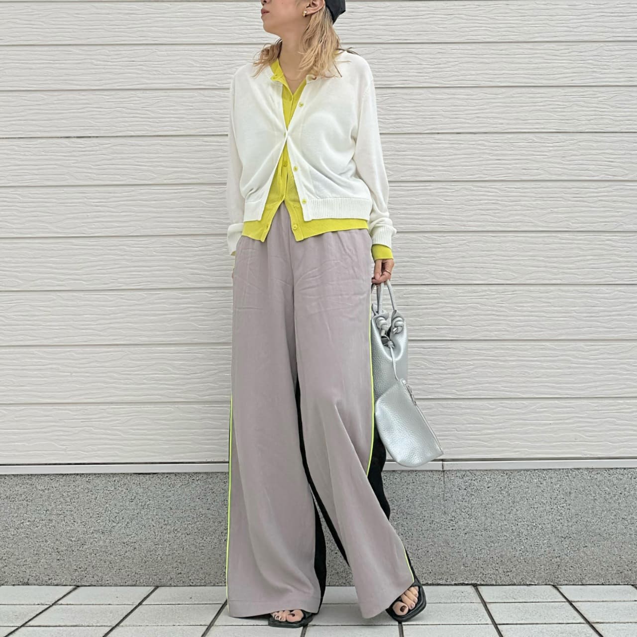 レイヤード風バイカラーカーデ ホワイト×イエロー Free