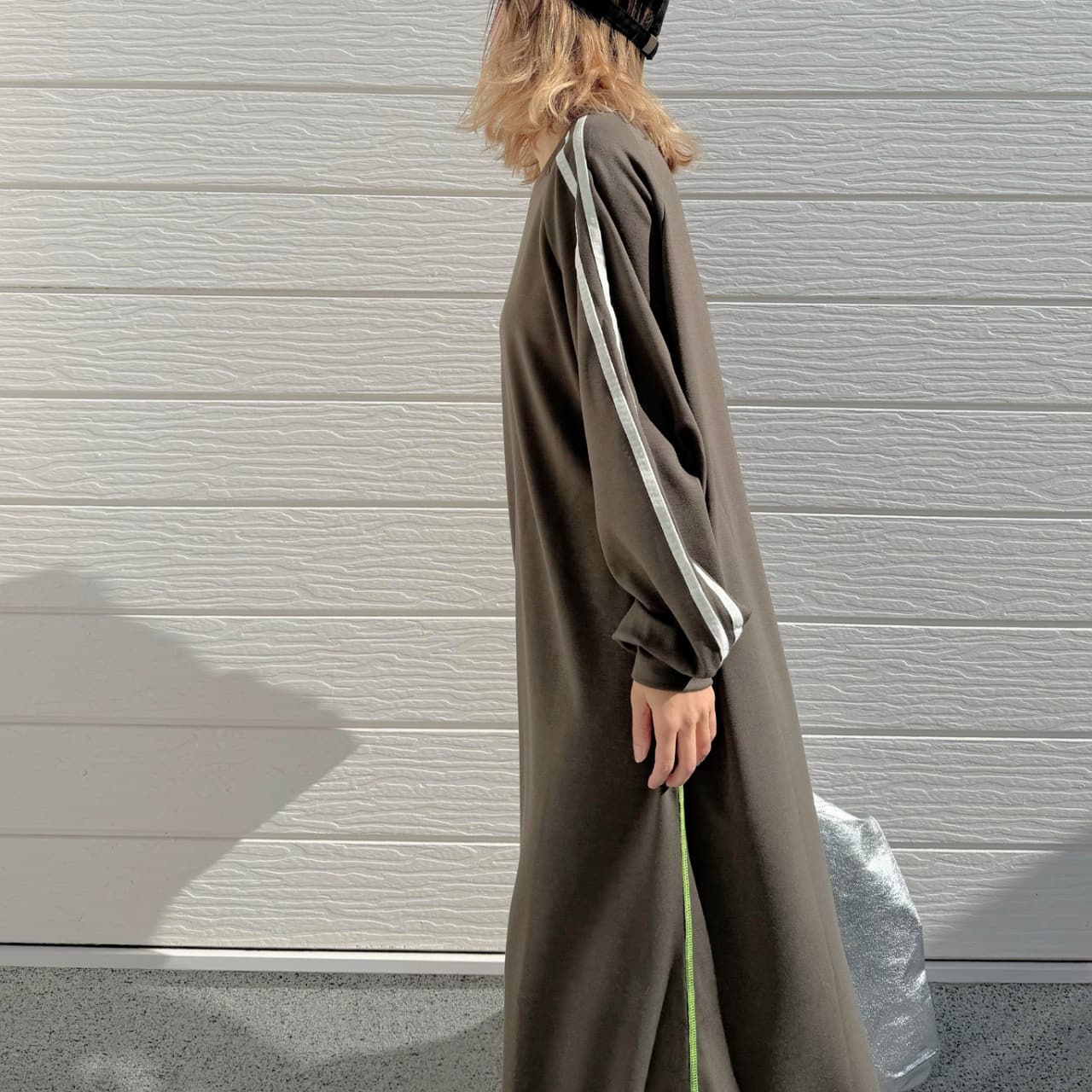 ソフトダンボールバイカラーラインワンピース カーキ Free