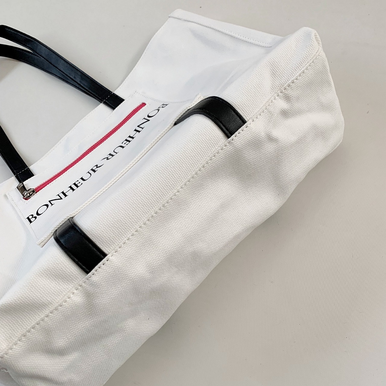 ロゴトート ホワイト Free