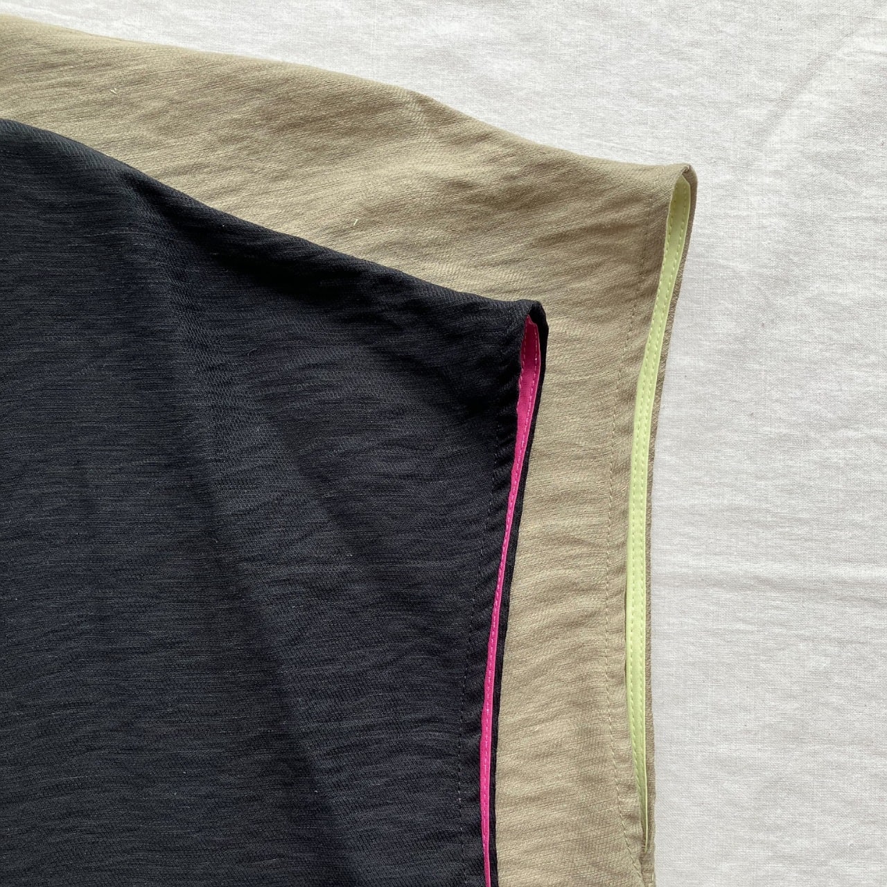 【セットアップ対応】レーヨンスラブネックベルトブラウス ブラック Free