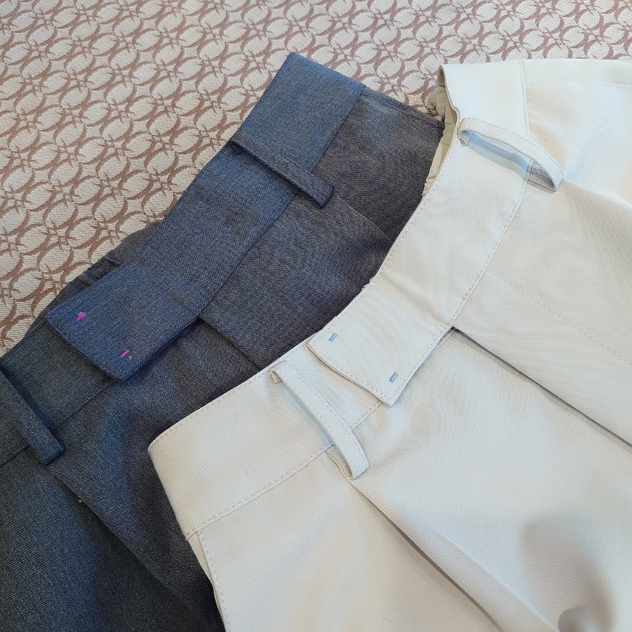 【セットアップ対応アイテム】TRストレッチストレートパンツ ライトベージュ Free