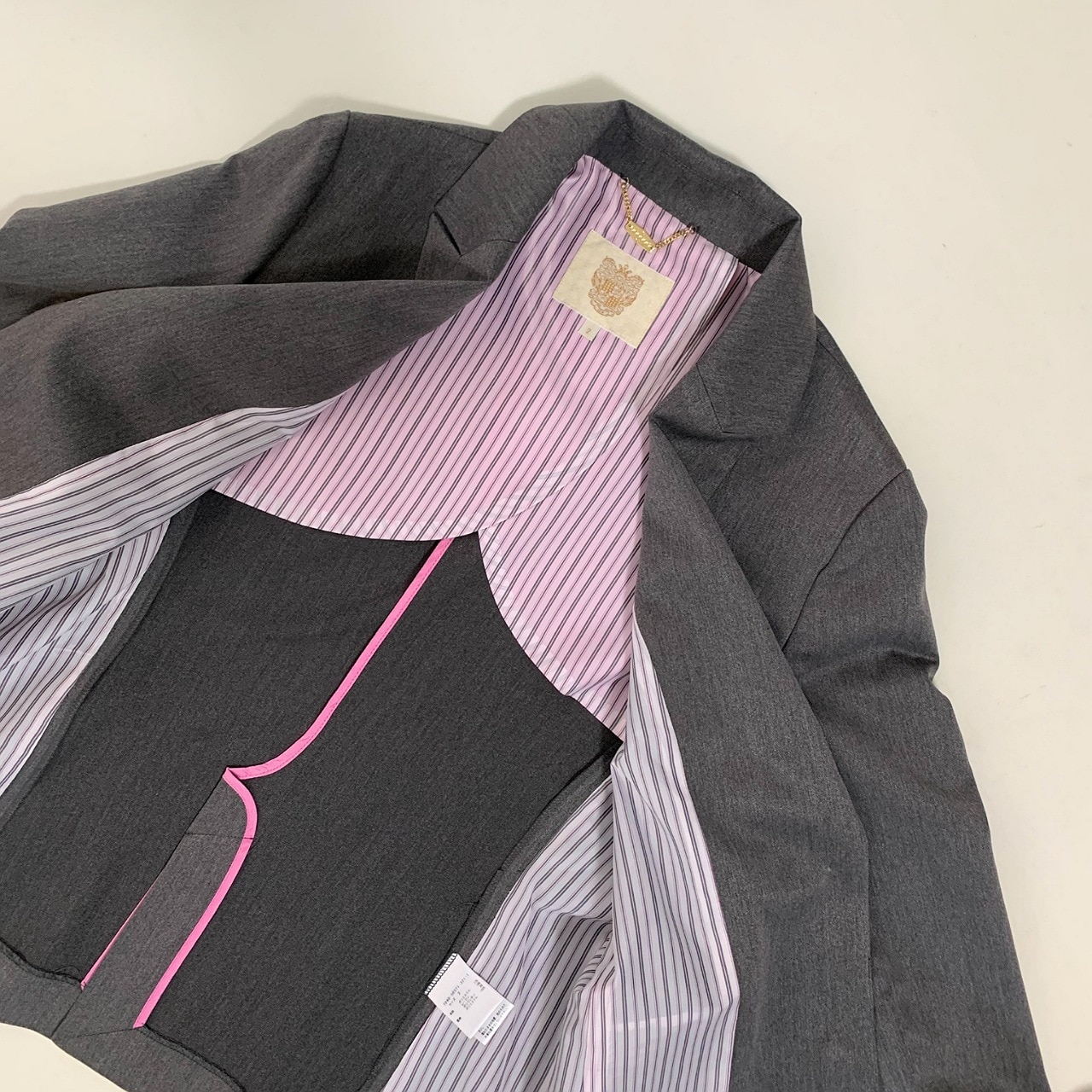 【セットアップ対応アイテム】TRストレッチピークドラぺルジャケット ライトベージュ Free