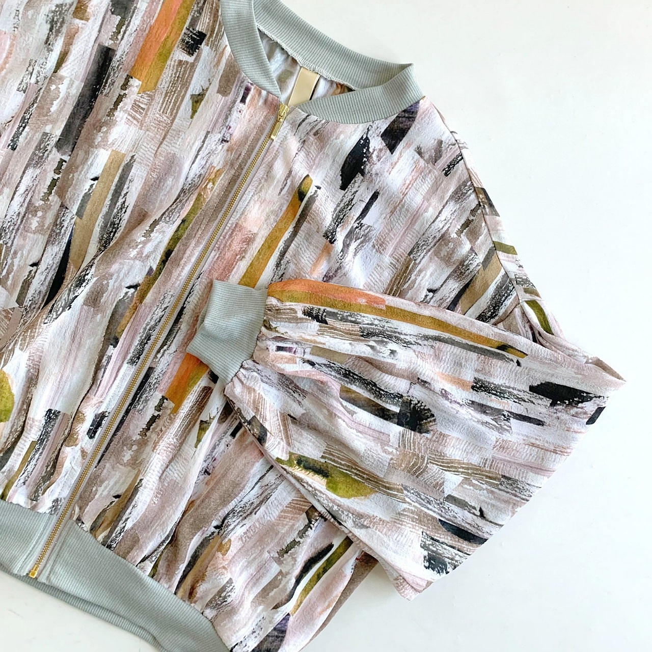 ニュアンスカラーブルゾン ベージュ Free