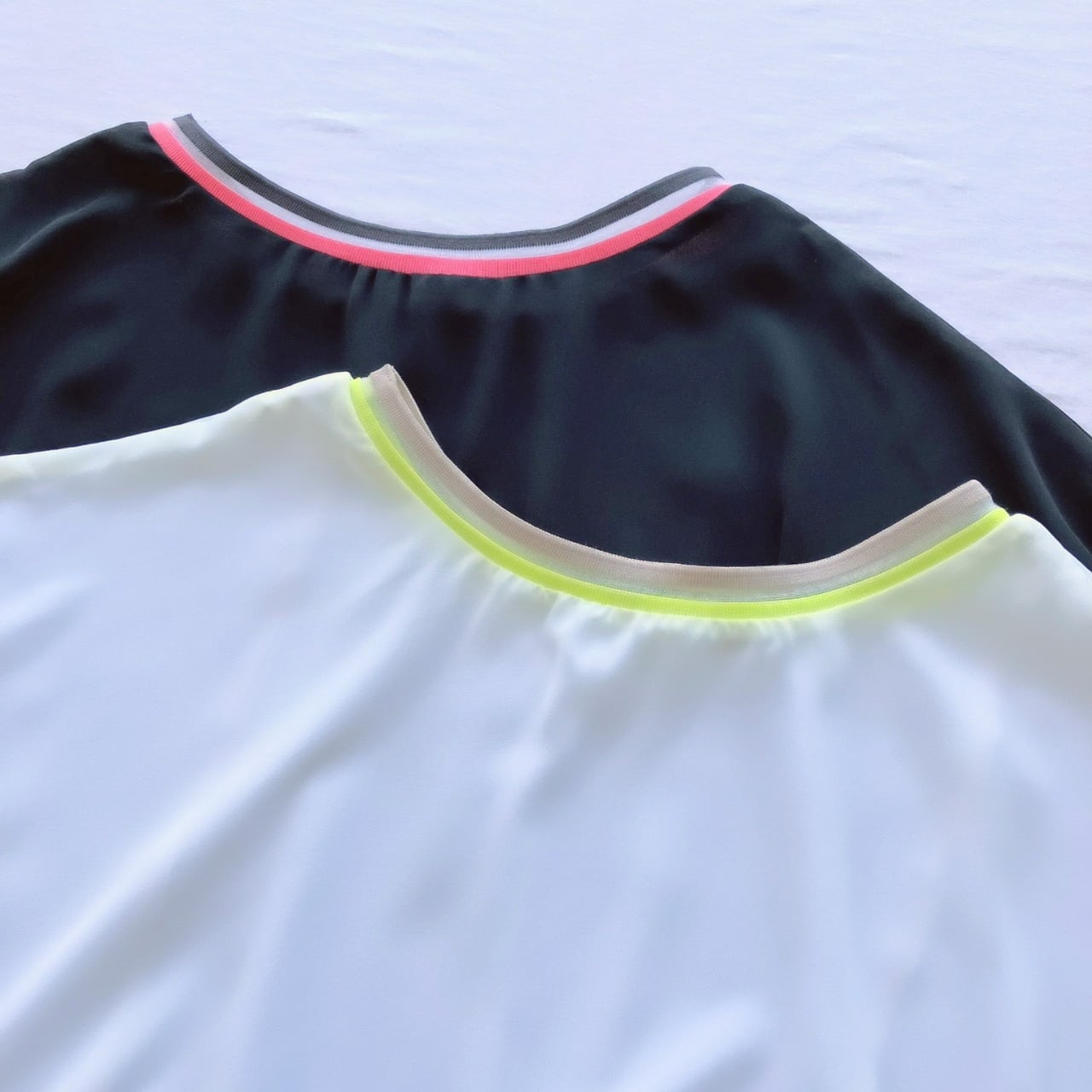 リブネックグログラントップス ホワイト Free