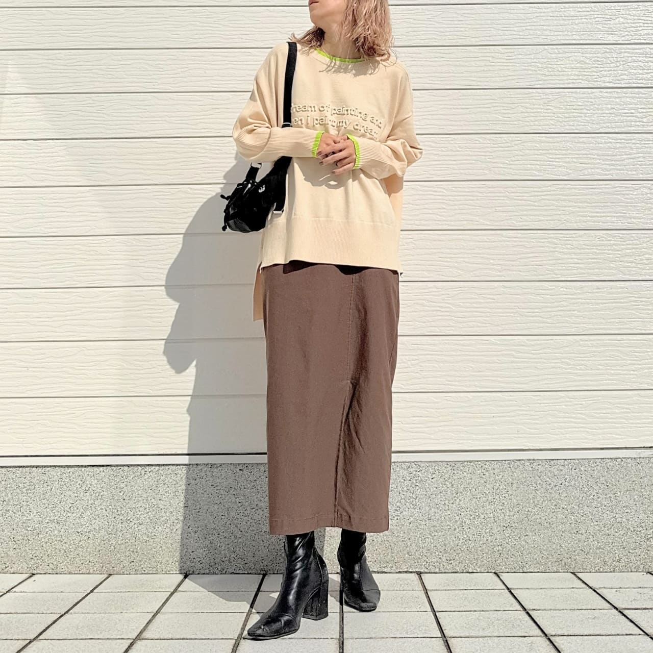 エンボスロゴニット ブラック Free