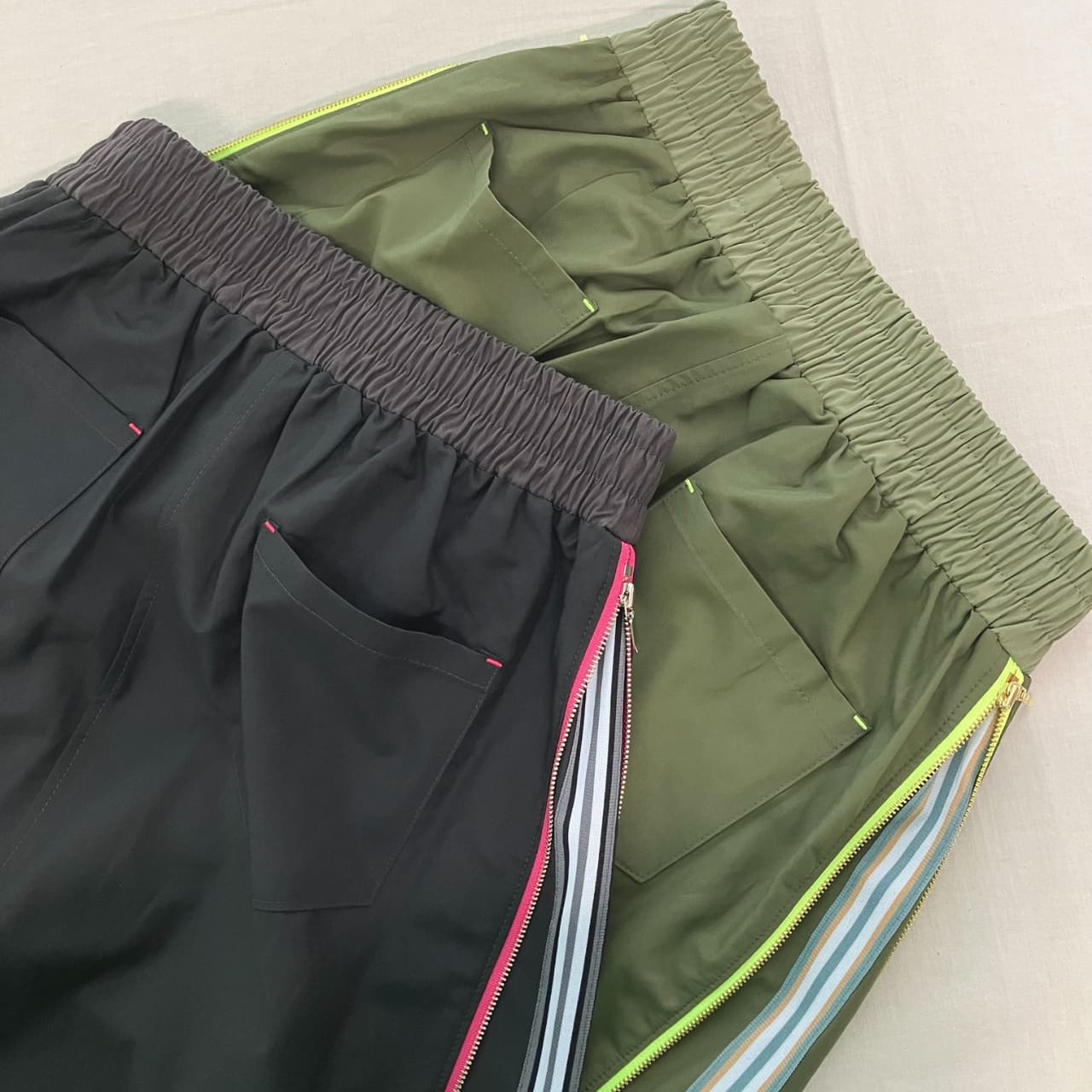 切替サイドZipラインスカート カーキ Free