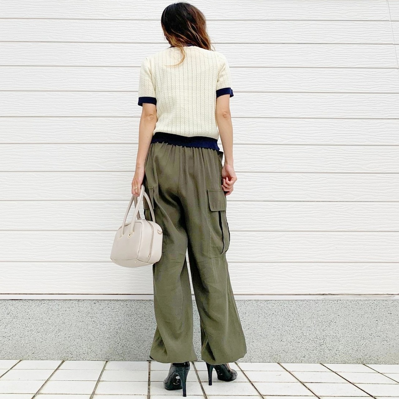 バイカラーケーブル半袖ニット ブラック Free