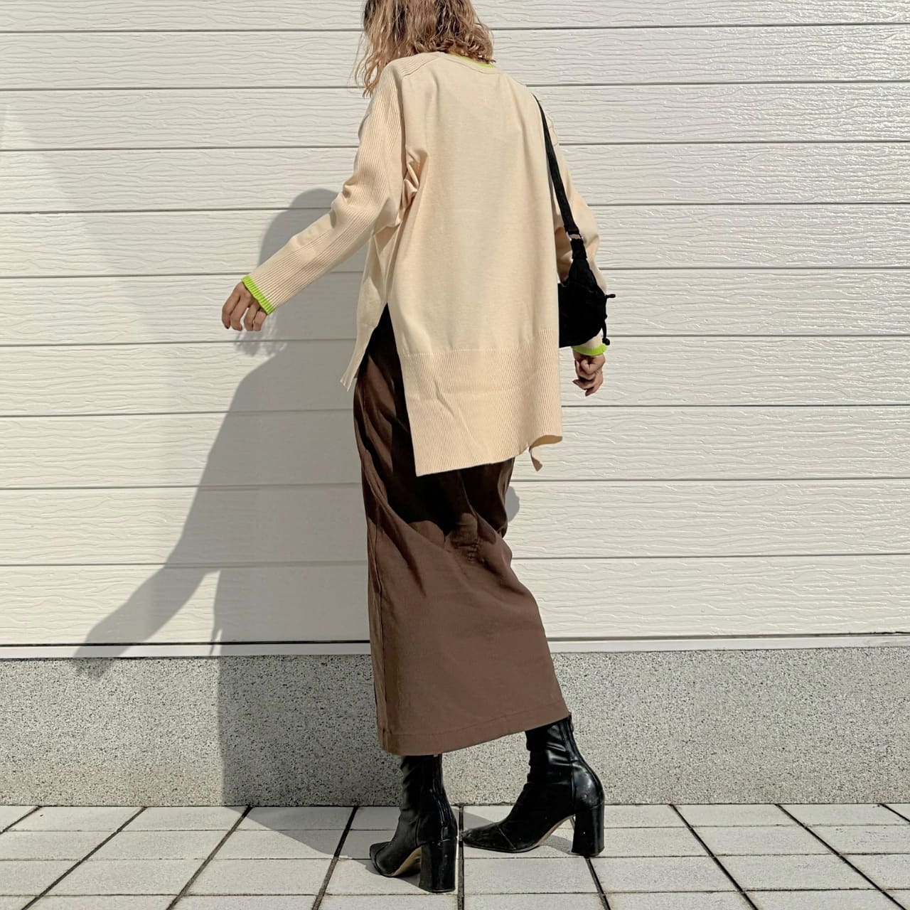 エンボスロゴニット ブラック Free