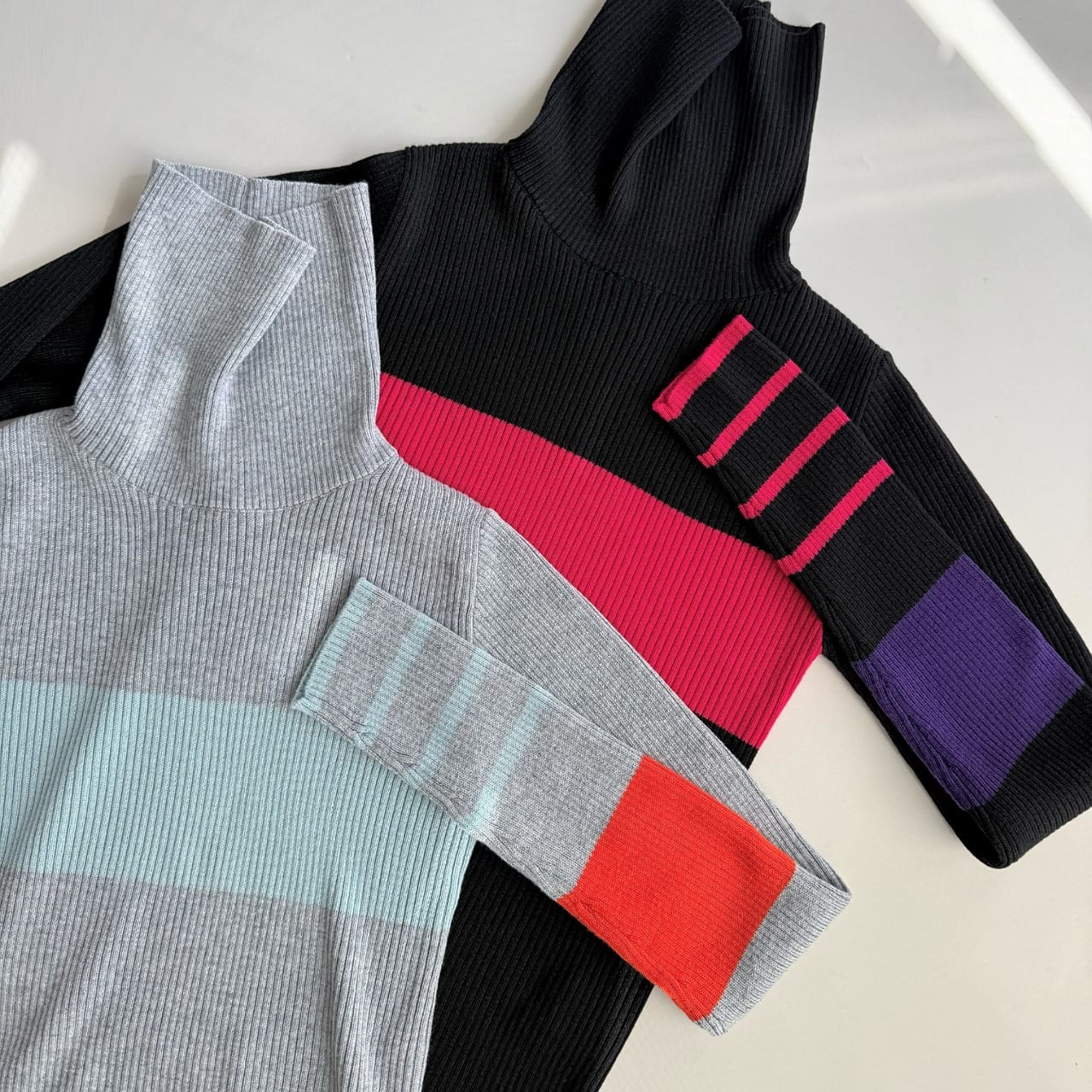 リブタートルカラーニット ブラック Free