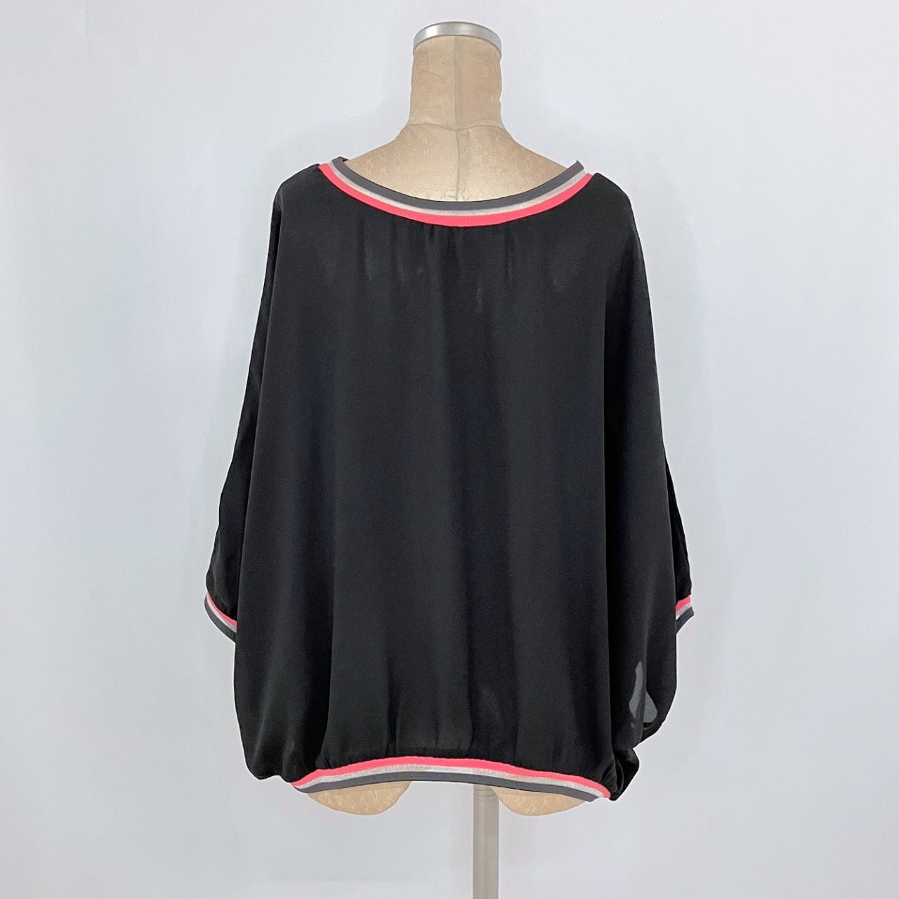 リブネックグログラントップス ホワイト Free