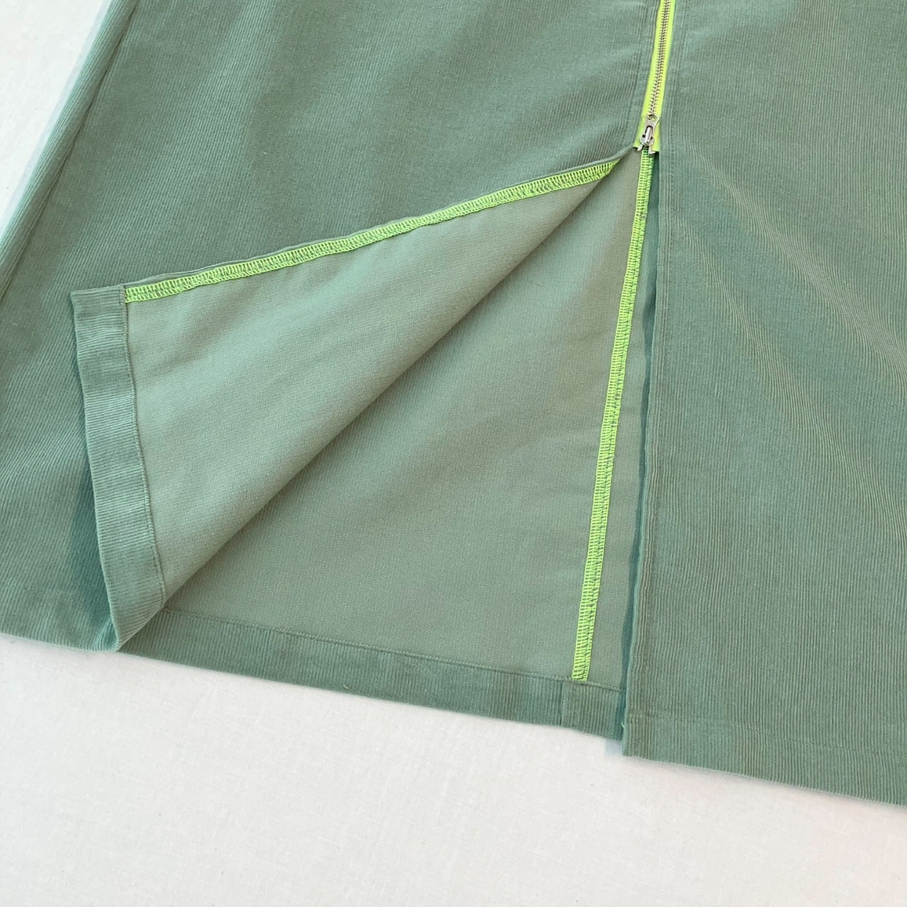 コーデュロイZipキャミワンピ ブラウン Free