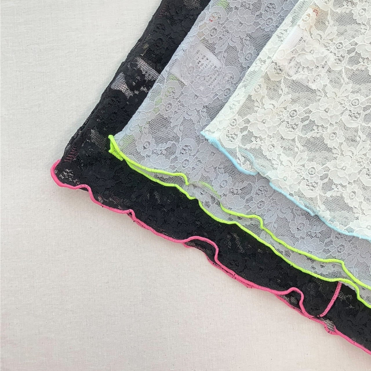 レーシーライントップス ホワイト Free