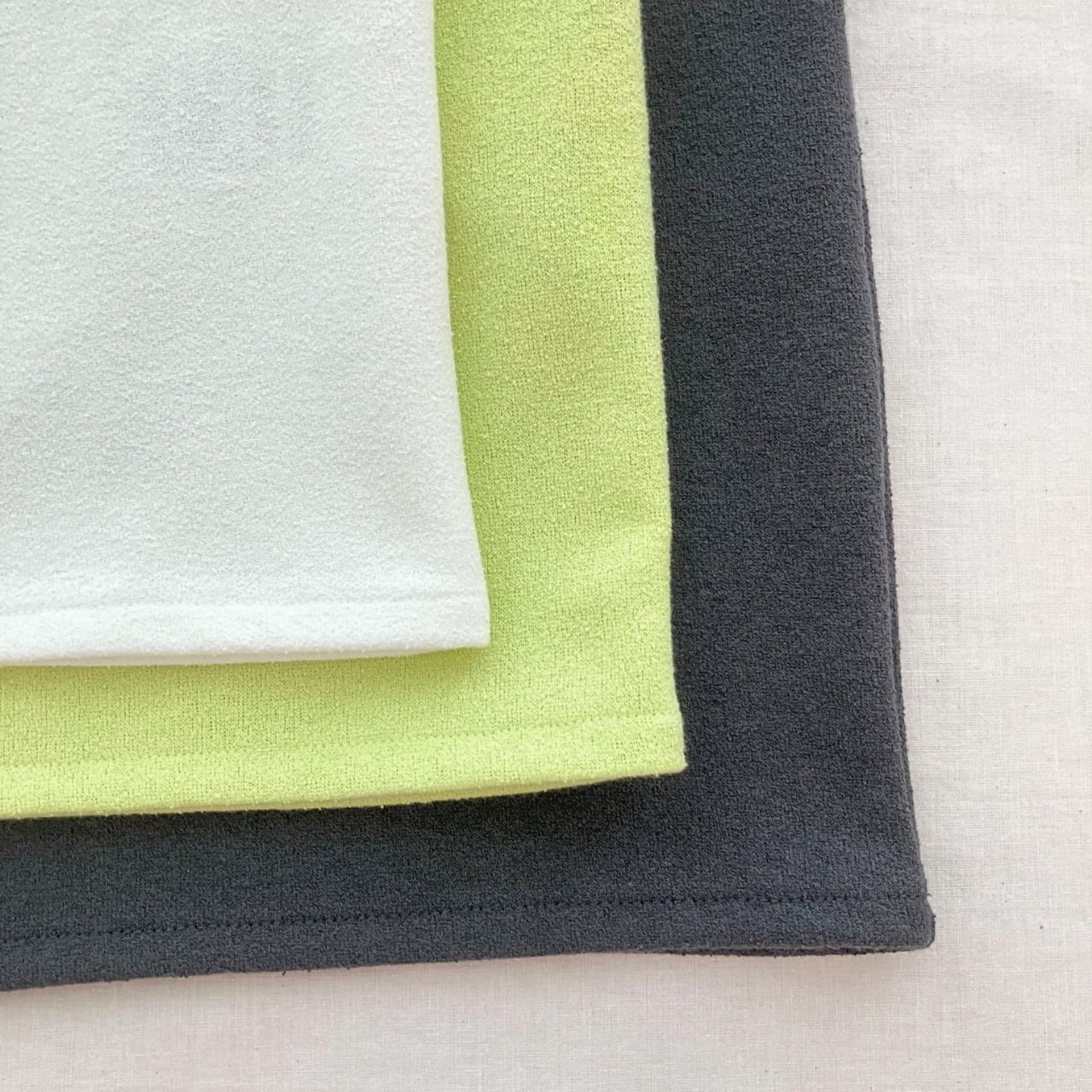 ブークレダンボールディープVネックトップス ライム Free