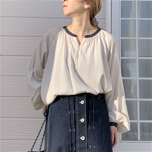 ライトエクリュ