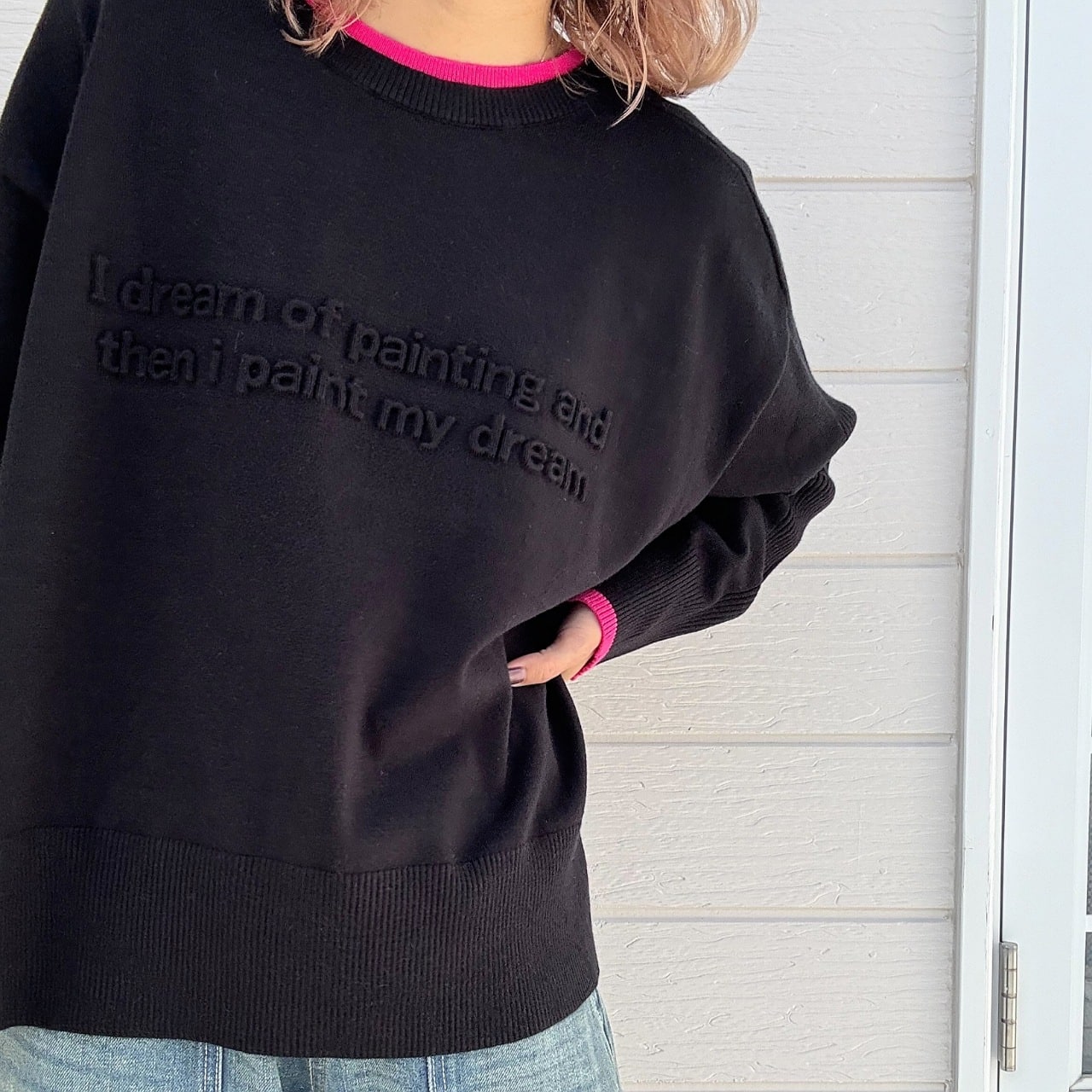 エンボスロゴニット