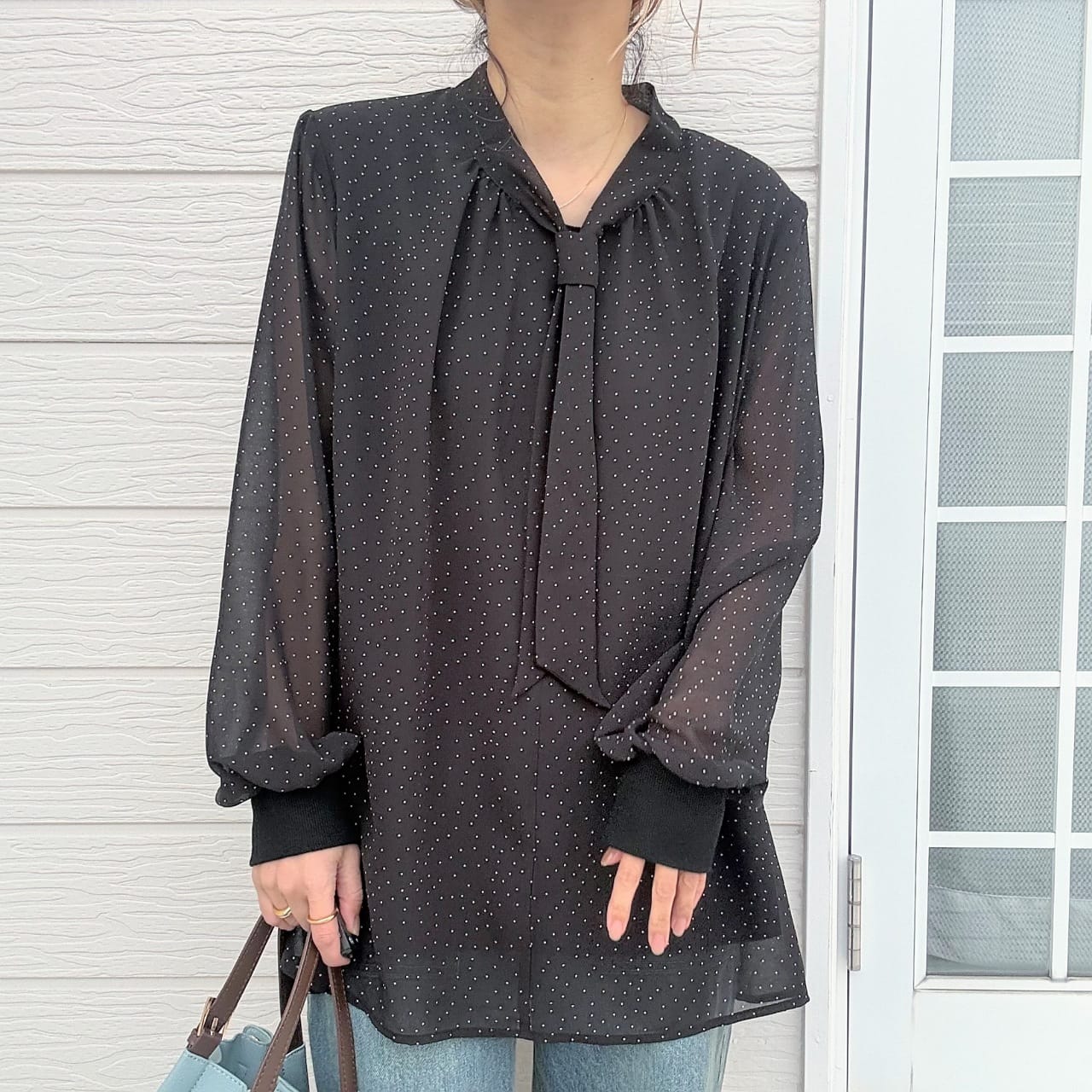 ブラックドット