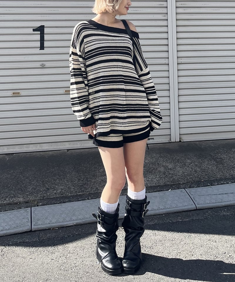 ボーダーオフショルトップス×ショートパンツ ボーダー F