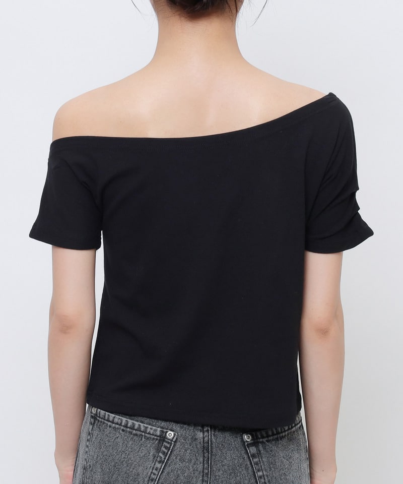ワンショルフープピアスＴシャツ ホワイト F