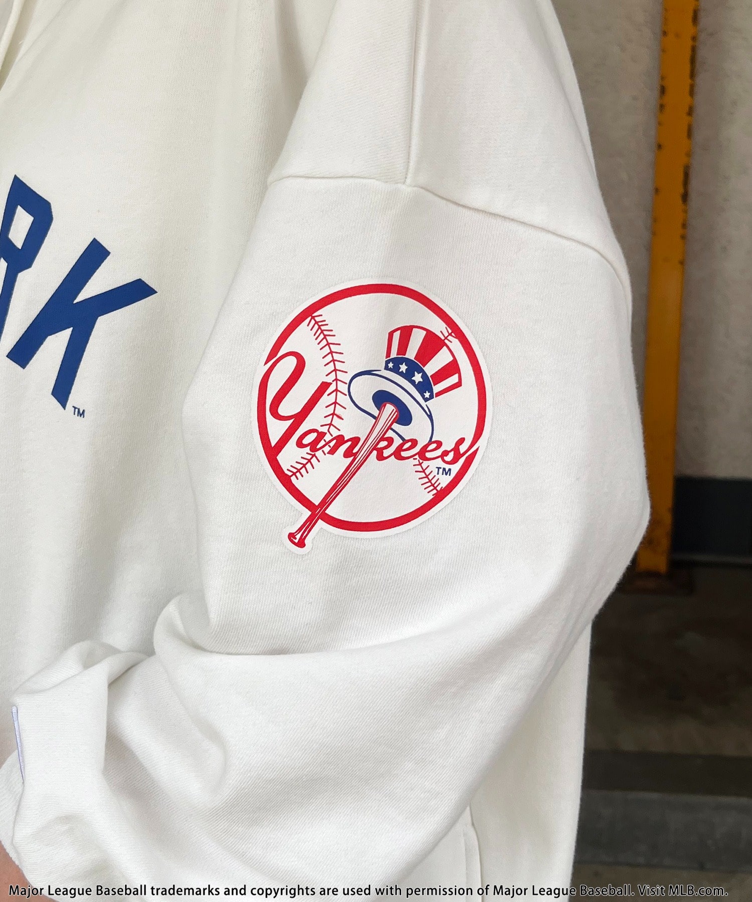 【MLB】ラインロゴ3ピースセットアップ ホワイト F