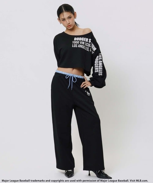 【MLB】プリントロゴオフショルダーセットアップ グレー F