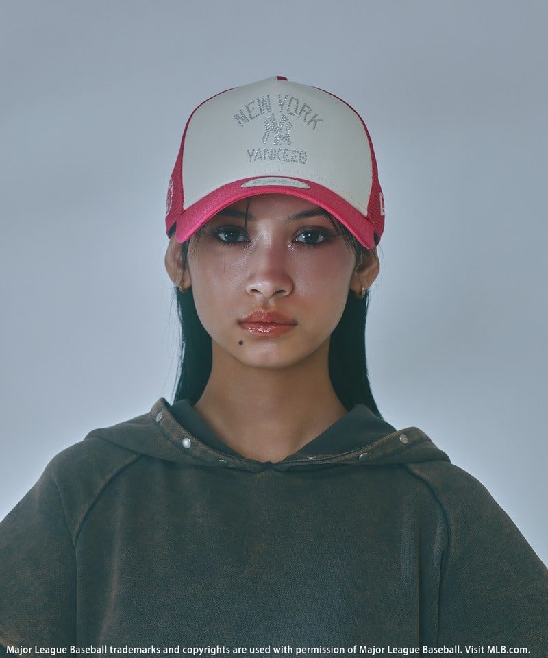 【NEW ERA】MLBラインストーンロゴ9FORTY A-Frameキャップ ピンク F