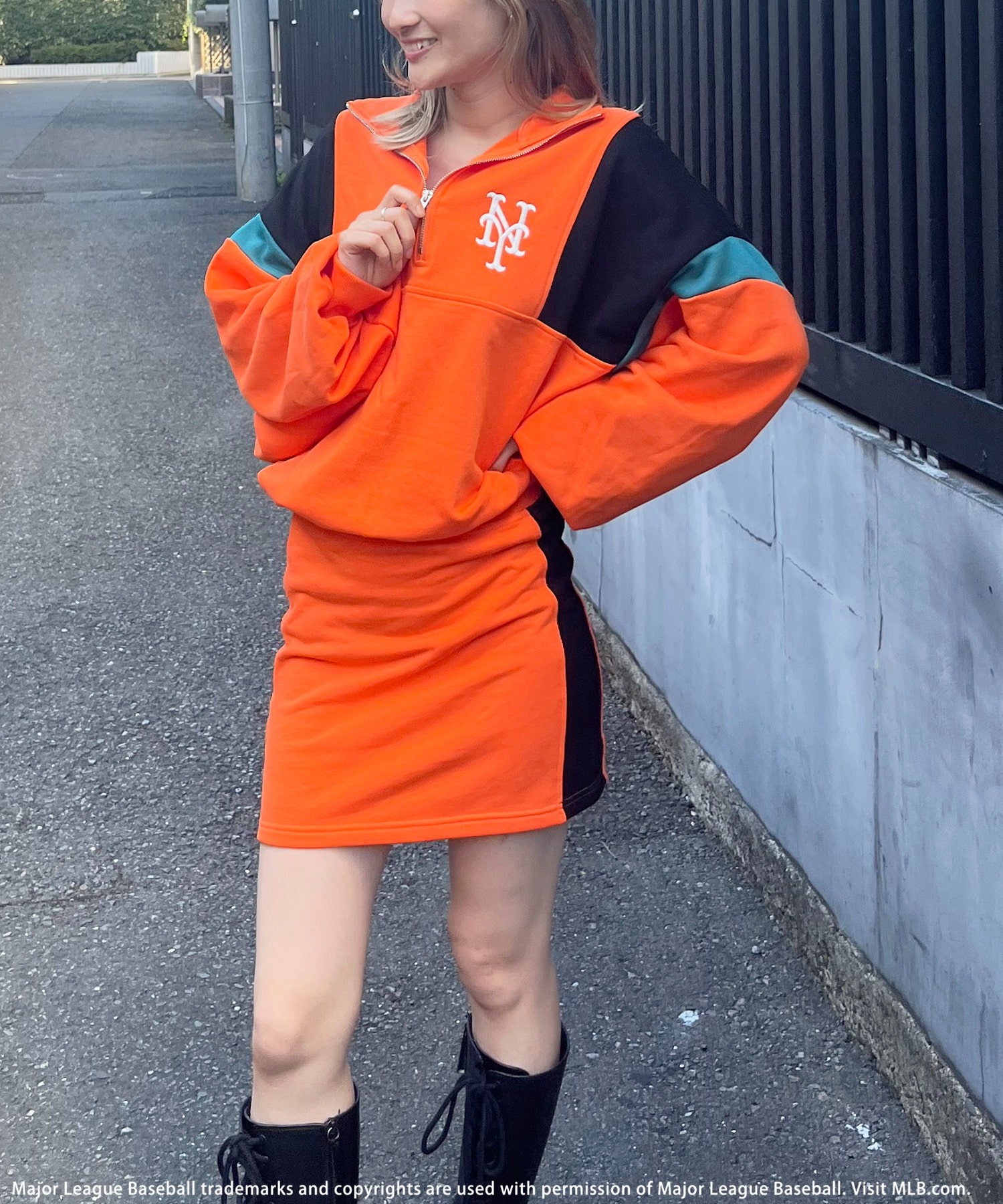 【MLB】スウェットZIPドルマンバイカラーワンピース オレンジ F