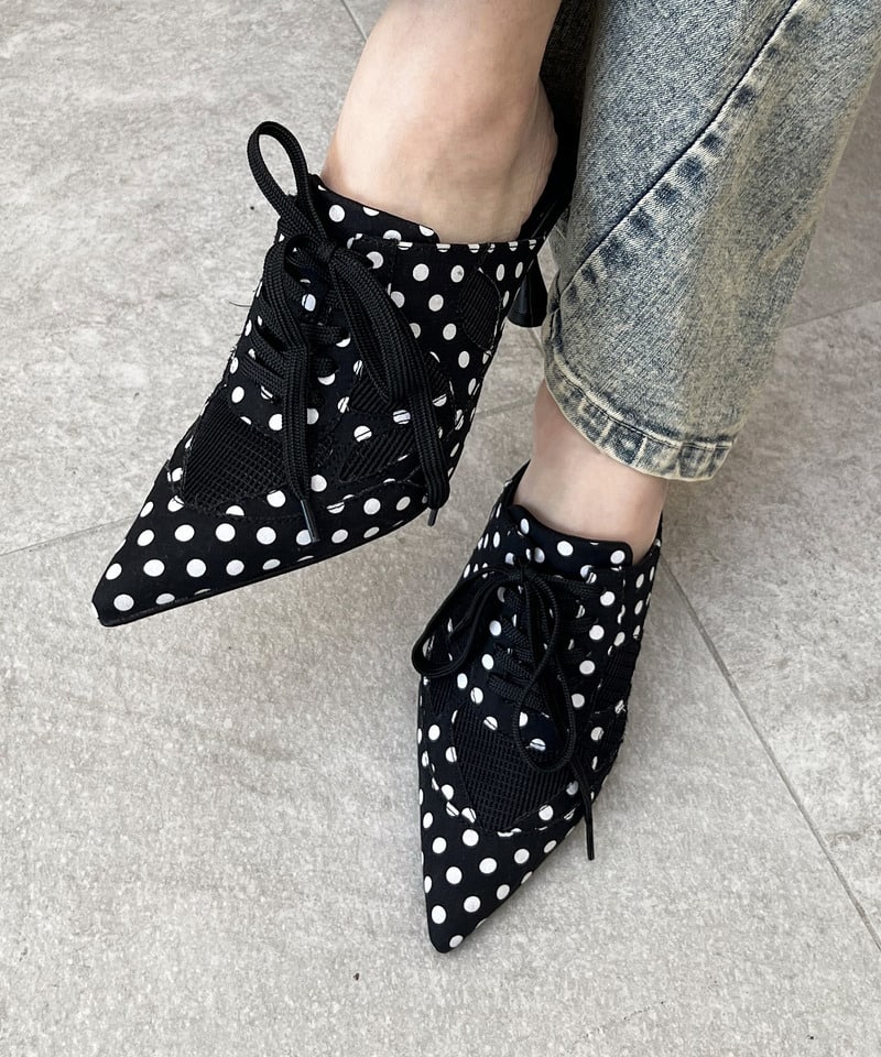 ポインテッドスニーカーミュール ドット M