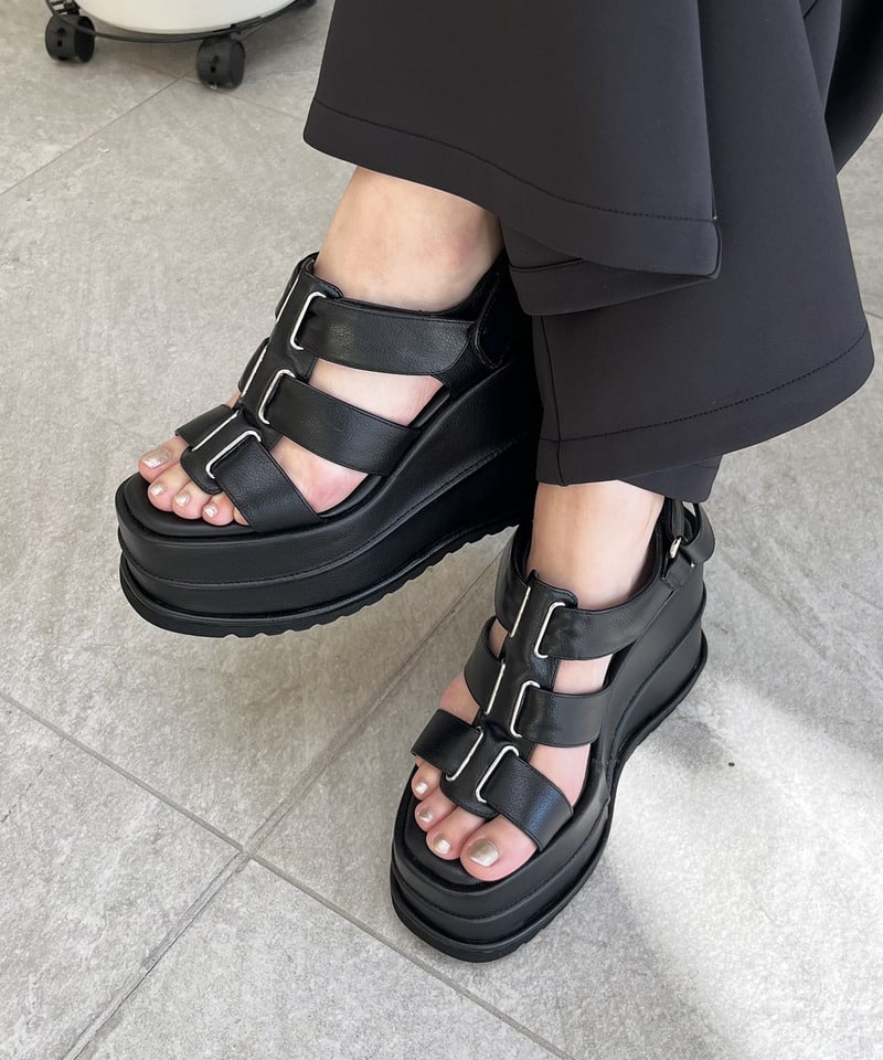 ベルトデザイン厚底サンダル ブラウン L