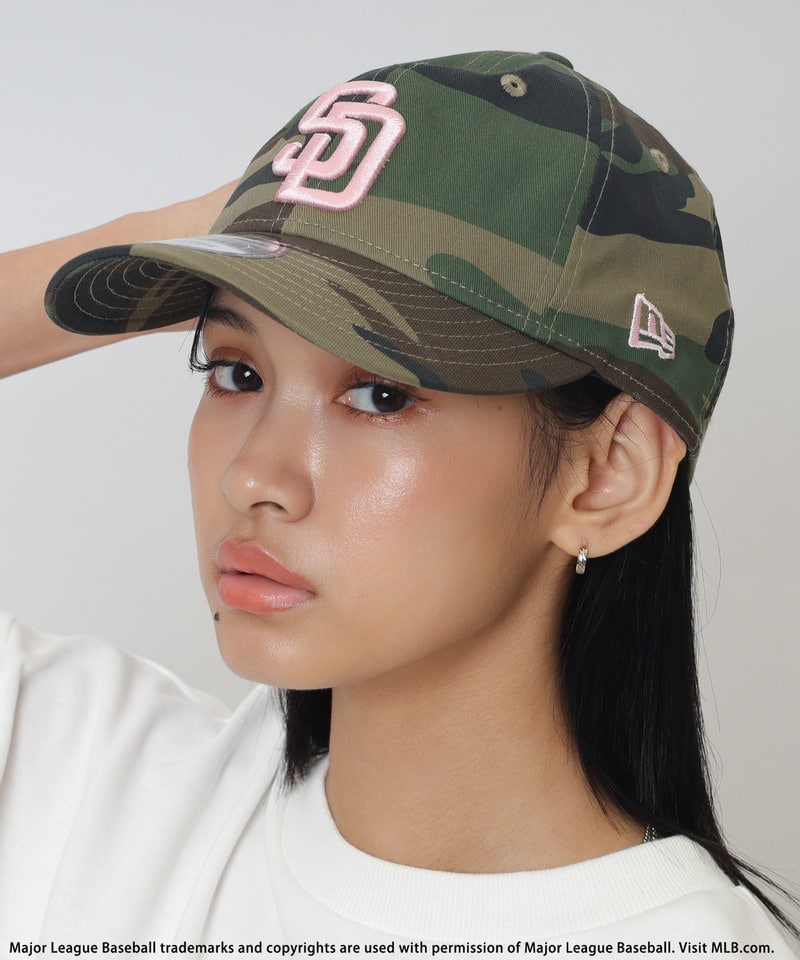【NEW ERA】MLBロゴ総柄9TWENTYキャップ カーキ系 F