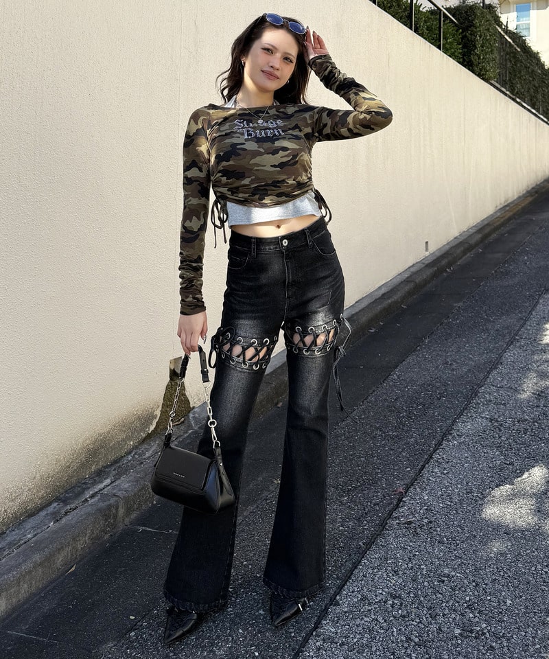 ラインストーンロゴアンサンブルトップス カーキ系 F