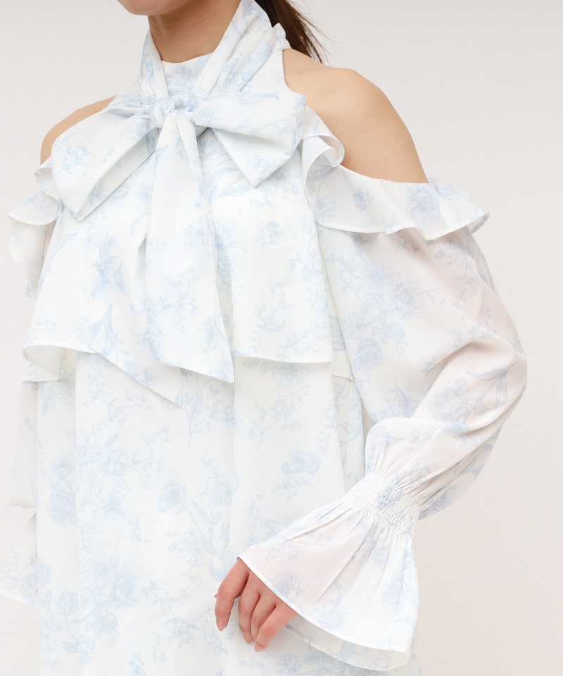 【ONLINE限定カラーあり】リボン付コールドショルダーブラウスセットアップ その他 F