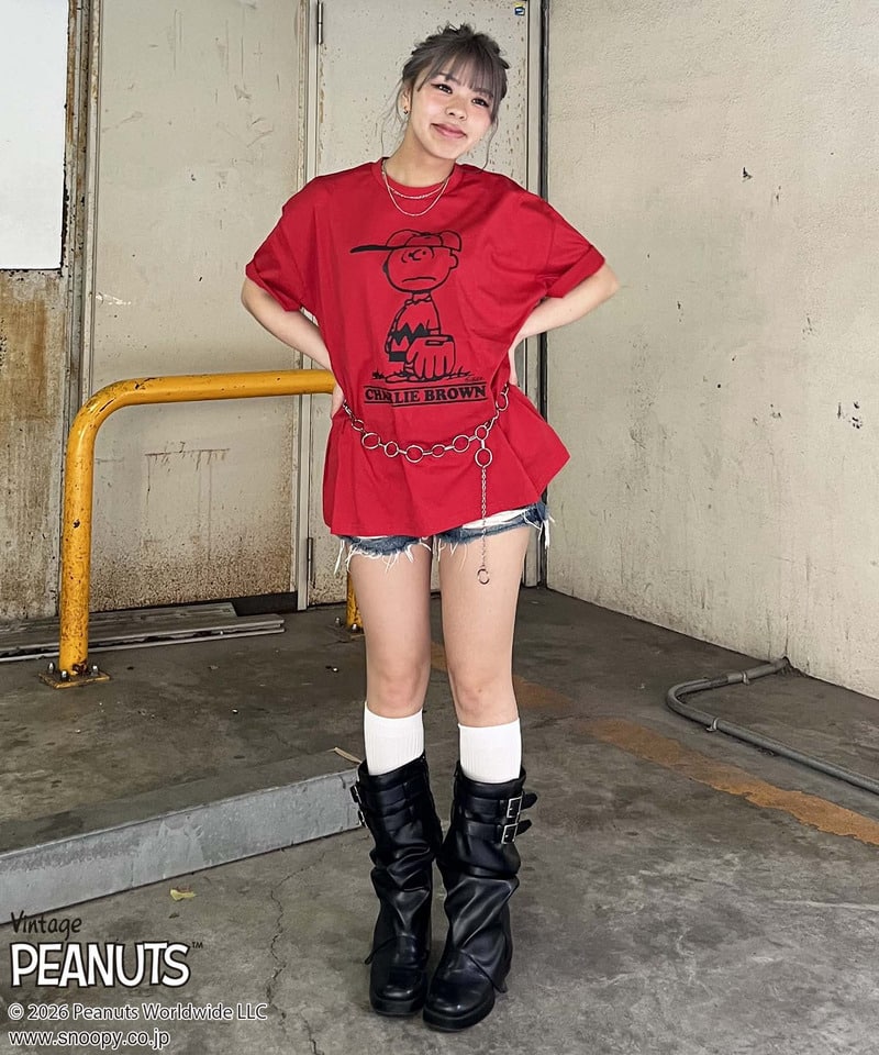 【PEANUTS/CHARIE BROWN】チャーリーブラウンＴシャツ レッド F