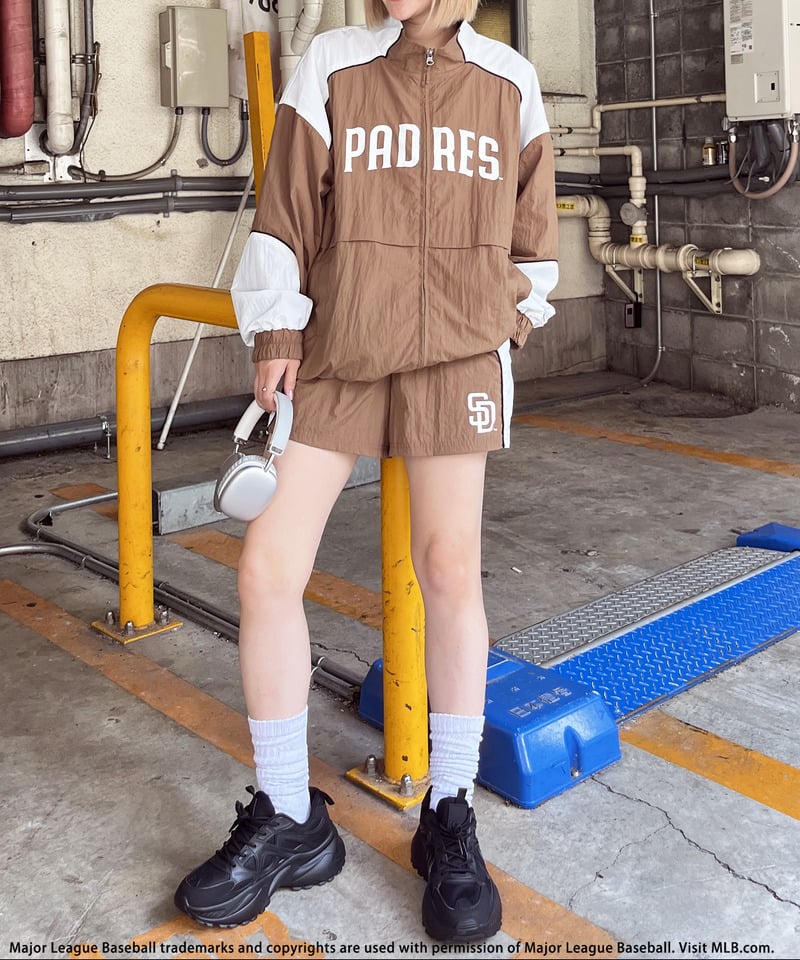 【MLB】ナイロントラックセットアップ レッド F