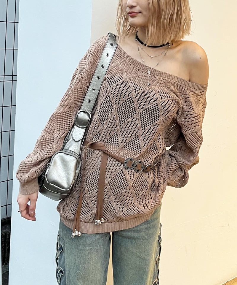 透かし編みベルト付きワンショルニット ブラウン F